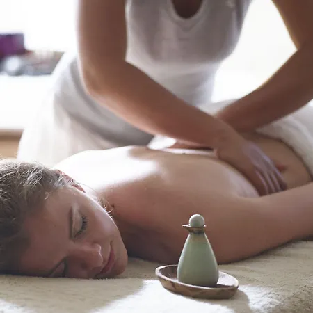 Hotell Costa Azzurra 4*