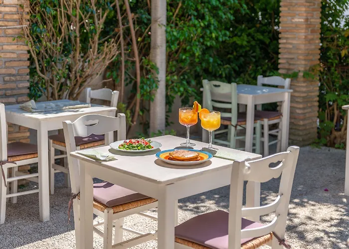 Costa Azzurra Hotel 4*